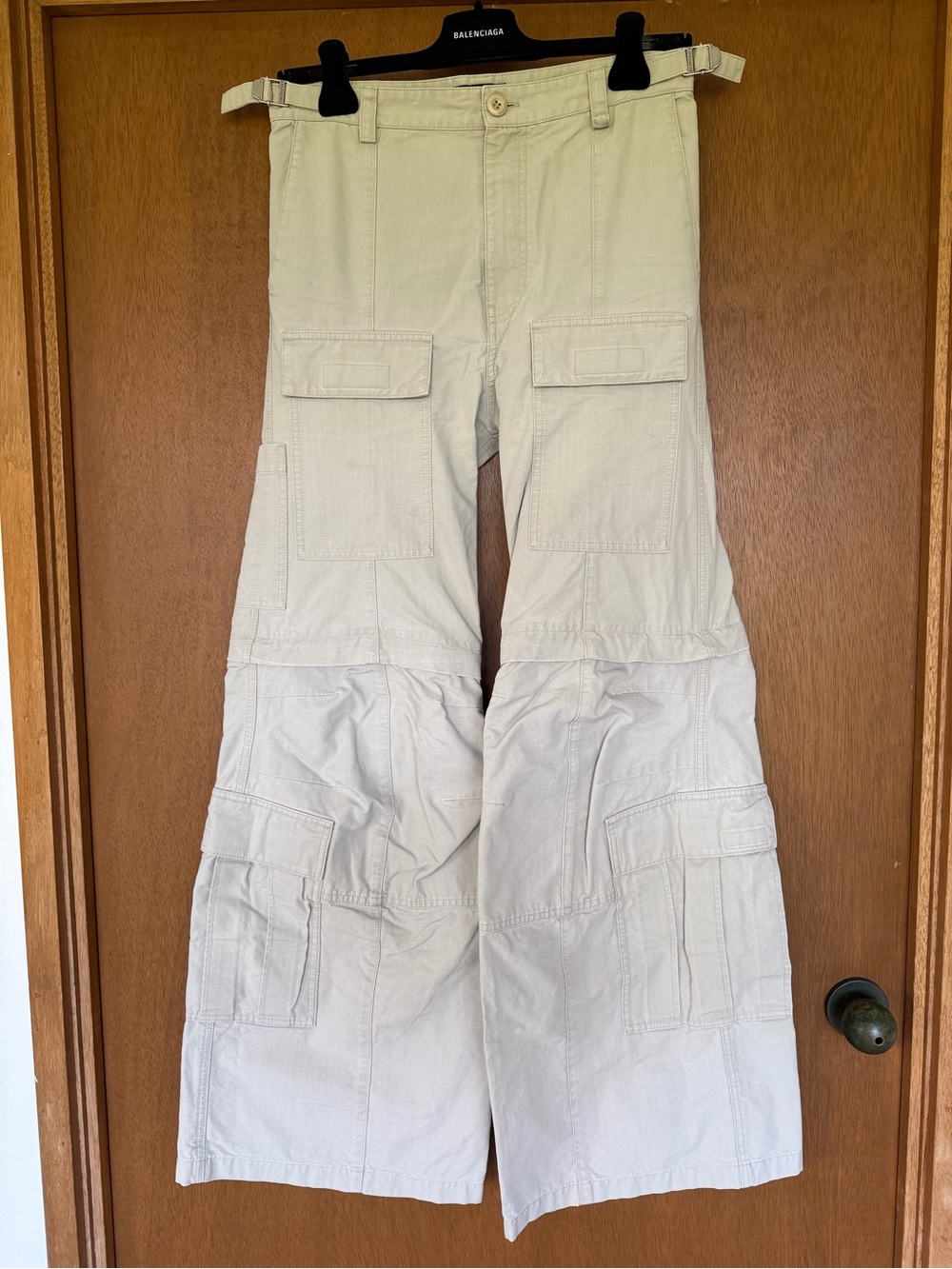 Balenciaga Light Beige Wide-Leg Cargo Pants fits multiple sizes